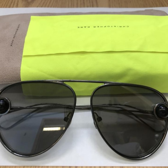 Christopher Kane Black Aviator Sunglasses - Picture 3 of 5